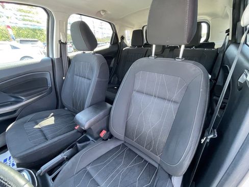 Used 2020 Ford EcoSport SE image 19