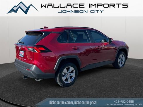 Used 2023 Toyota RAV4 XLE image 5