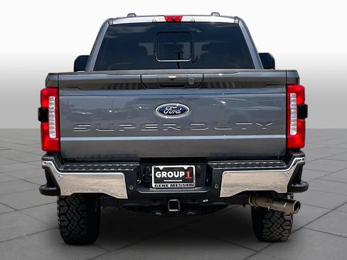 Used 2025 Ford F250 Lariat w/ Tremor Off-Road Package AWD/4WD image 5