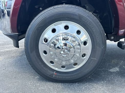 Used 2024 RAM 5500 SLT w/ Quick Order Package 2YG SLT image 12