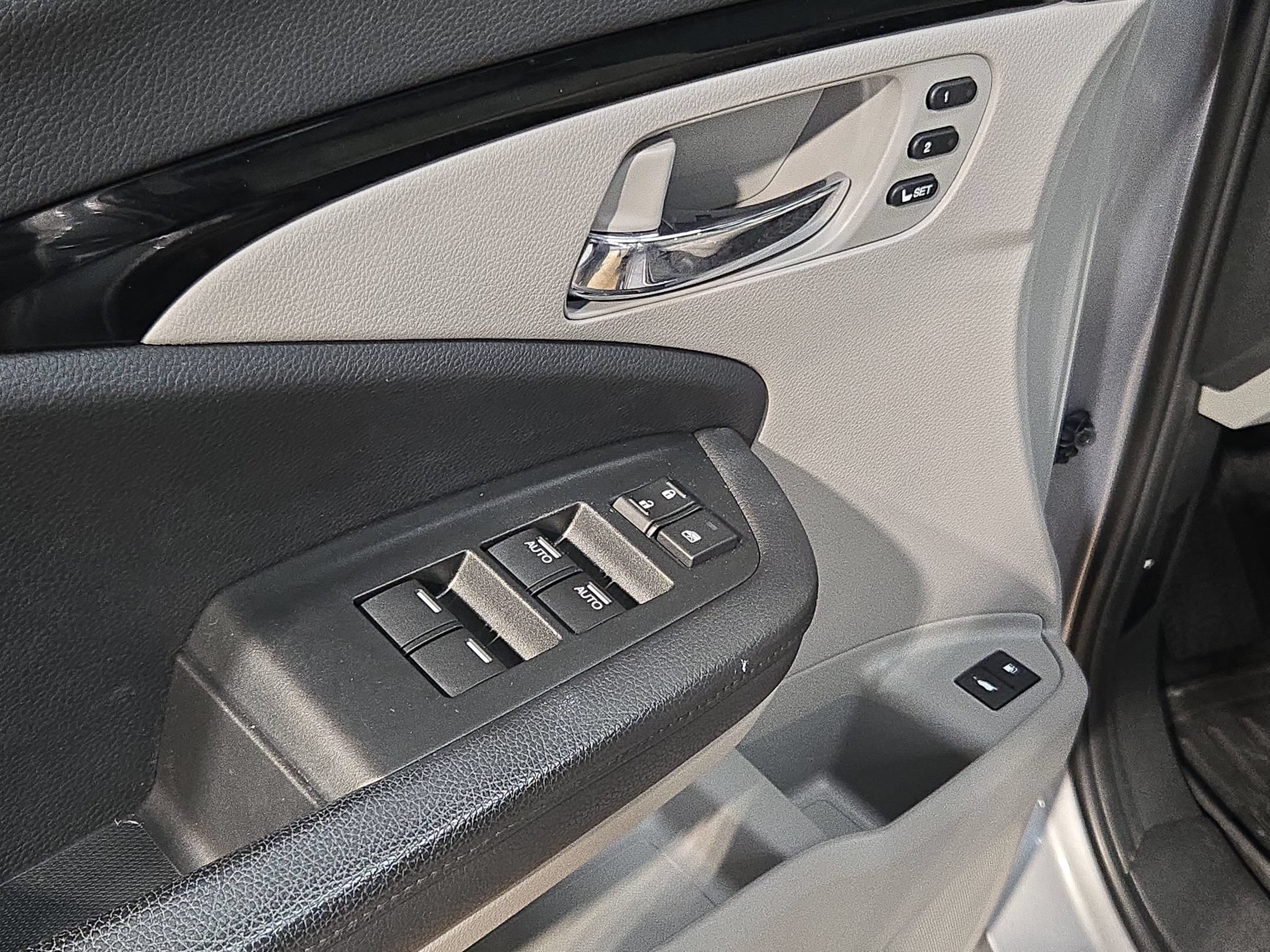 Used 2021 Honda Pilot Elite image 21