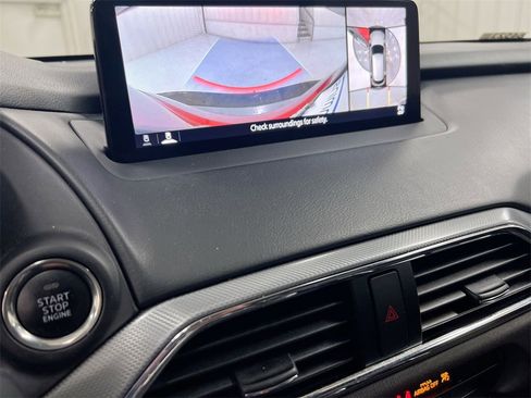 Used 2023 MAZDA CX-9 Signature image 15