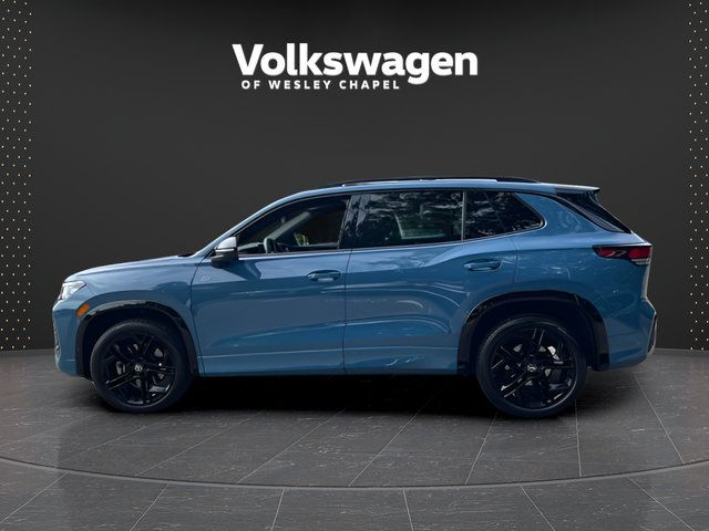 Certified 2025 Volkswagen Tiguan SE R-Line AWD/4WD image 5