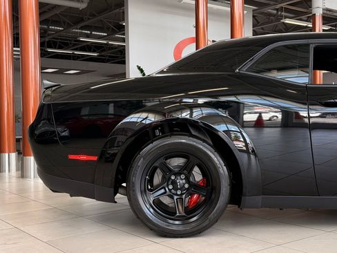 Used 2018 Dodge Challenger SRT Demon RWD image 12