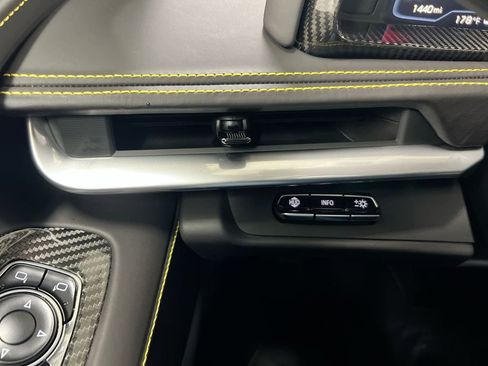 Certified 2023 Chevrolet Corvette Stingray Premium Conv w/ Z51 Performance Package image 19