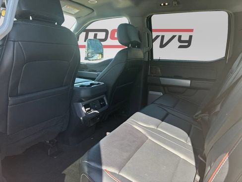 Used 2024 Ford F250 Lariat w/ Lariat Ultimate Package AWD/4WD image 16