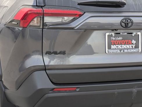 Used 2024 Toyota RAV4 LE image 9