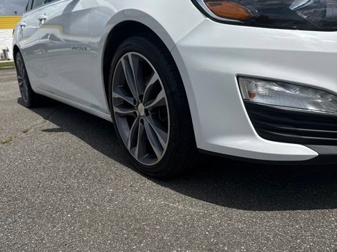 Used 2022 Chevrolet Malibu LT FWD image 19
