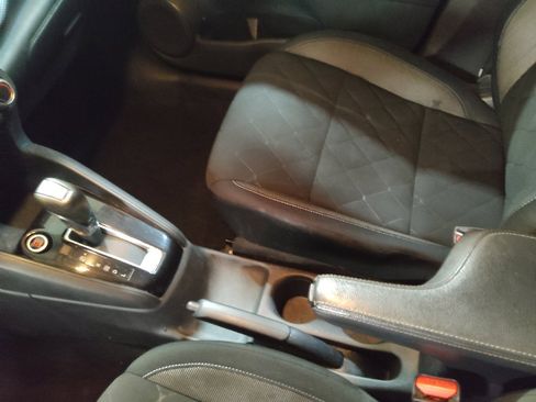 Used 2020 Nissan Kicks S FWD image 26