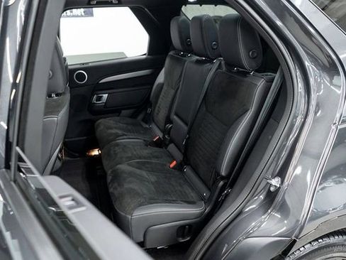 Used 2023 Land Rover Discovery S R-Dynamic image 39