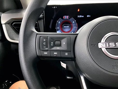 New 2026 Nissan Kicks SV image 19