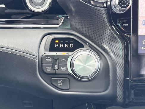 New 2026 RAM 1500 Limited image 22