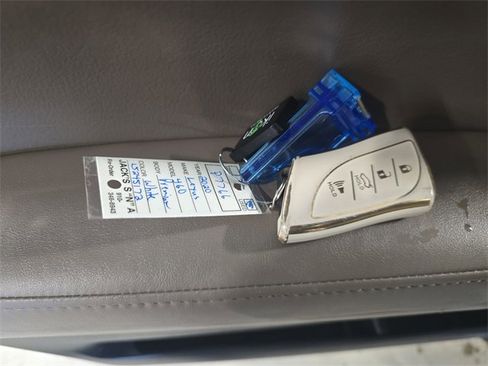 Used 2020 Lexus GX 460 Premium image 28