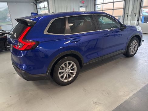 Used 2024 Honda CR-V EX image 17