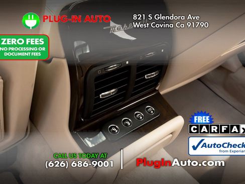 Used 2010 Maserati Quattroporte RWD image 31