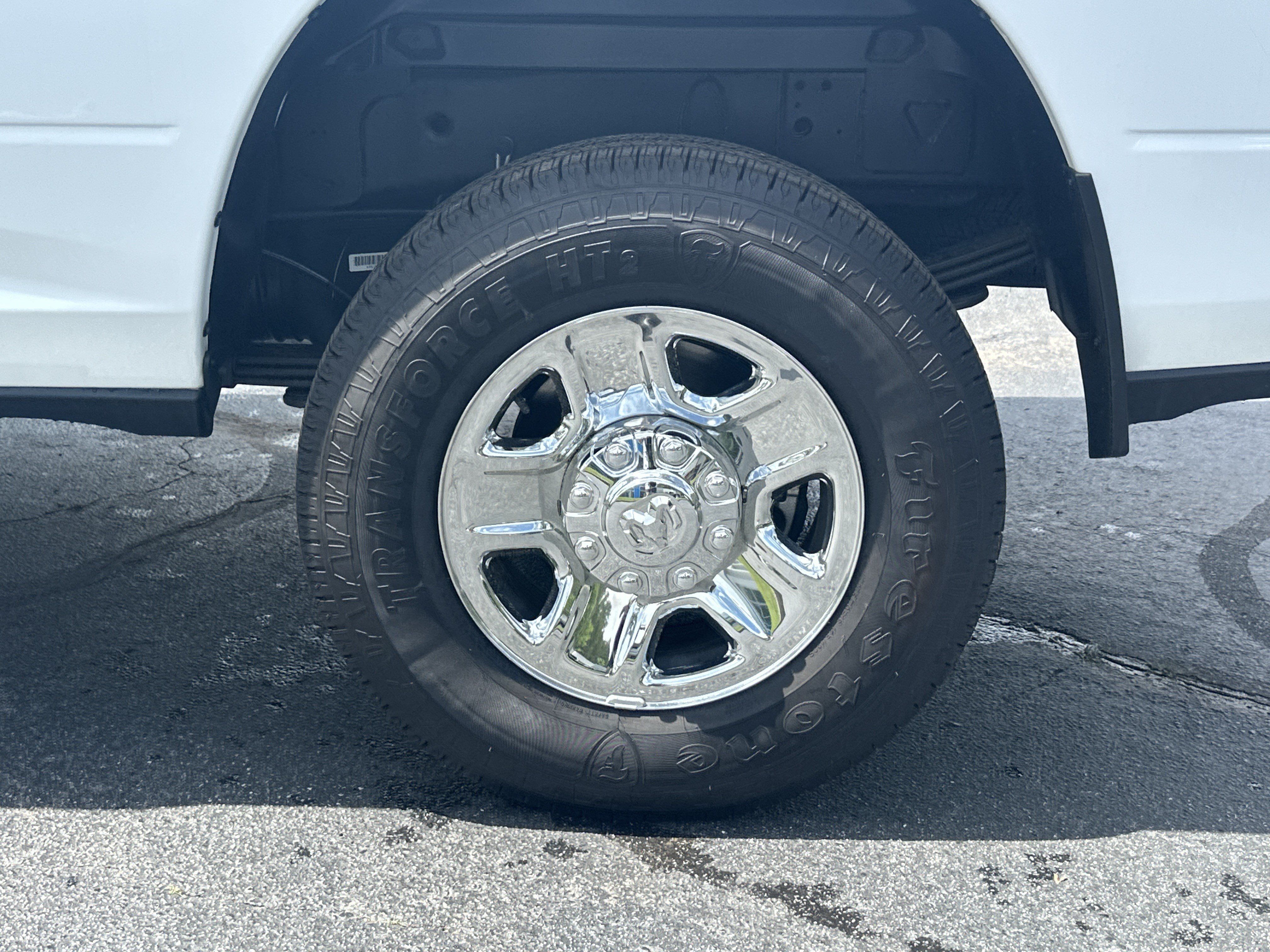 Used 2025 RAM 3500 Tradesman AWD/4WD image 19