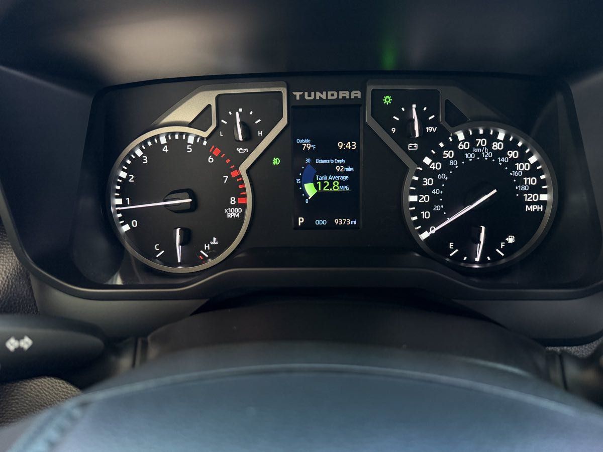 Used 2025 Toyota Tundra SR5 AWD/4WD image 31