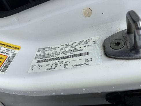 Certified 2022 Ford Bronco Wildtrak AWD/4WD image 32