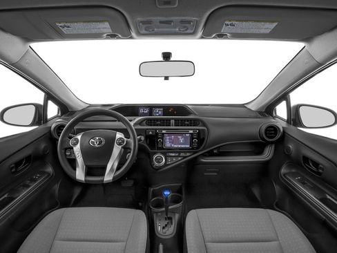 Used 2016 Toyota Prius C Three image 8