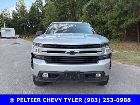 Used 2021 Chevrolet Silverado 1500 RST AWD/4WD image 2
