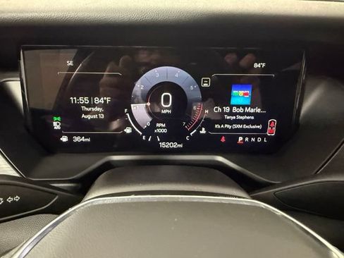 Used 2025 GMC Acadia Elevation FWD image 21