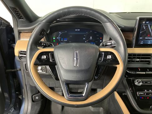 Used 2022 Lincoln Corsair Grand Touring w/ Elements Technology Bundle image 17