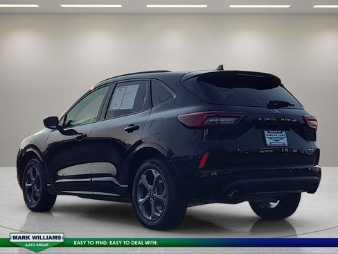 Certified 2023 Ford Escape ST-Line w/ Tech Pack #1 AWD/4WD image 6