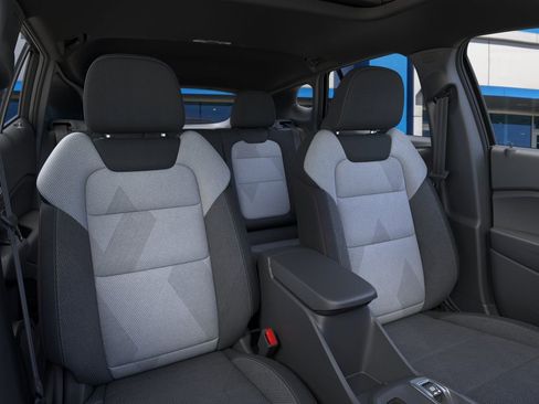 New 2026 Chevrolet Trax RS w/ Sunroof Package FWD image 16