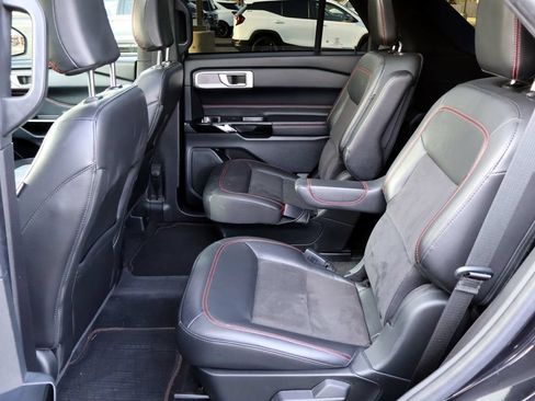Certified 2022 Ford Explorer ST-Line w/ Class IV Trailer Tow Package RWD image 28