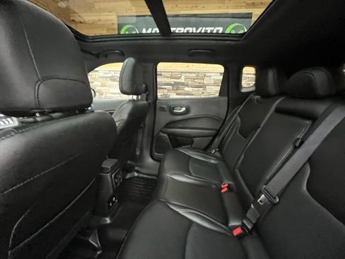 Used 2021 Jeep Compass Latitude w/ Sun and Sound Group AWD/4WD image 33
