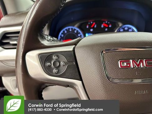 Used 2019 GMC Acadia SLT image 30
