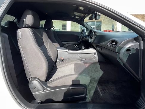 Used 2017 Dodge Challenger SXT RWD image 24