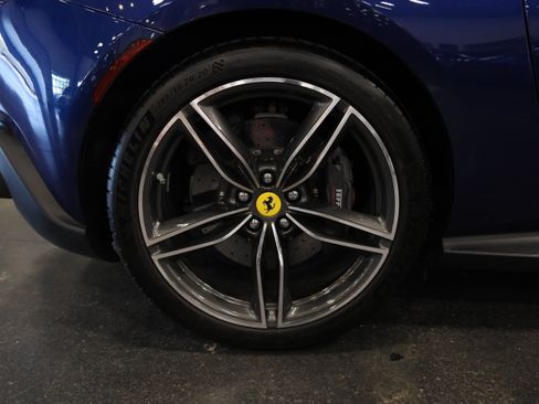 Used 2021 Ferrari Roma RWD image 12