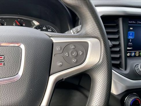 Certified 2023 GMC Acadia SLE w/ Driver Convenience Package FWD image 19