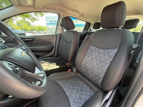 Used 2021 Chevrolet Spark LT FWD image 21