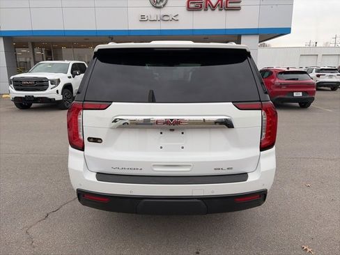 Used 2021 GMC Yukon SLE image 5