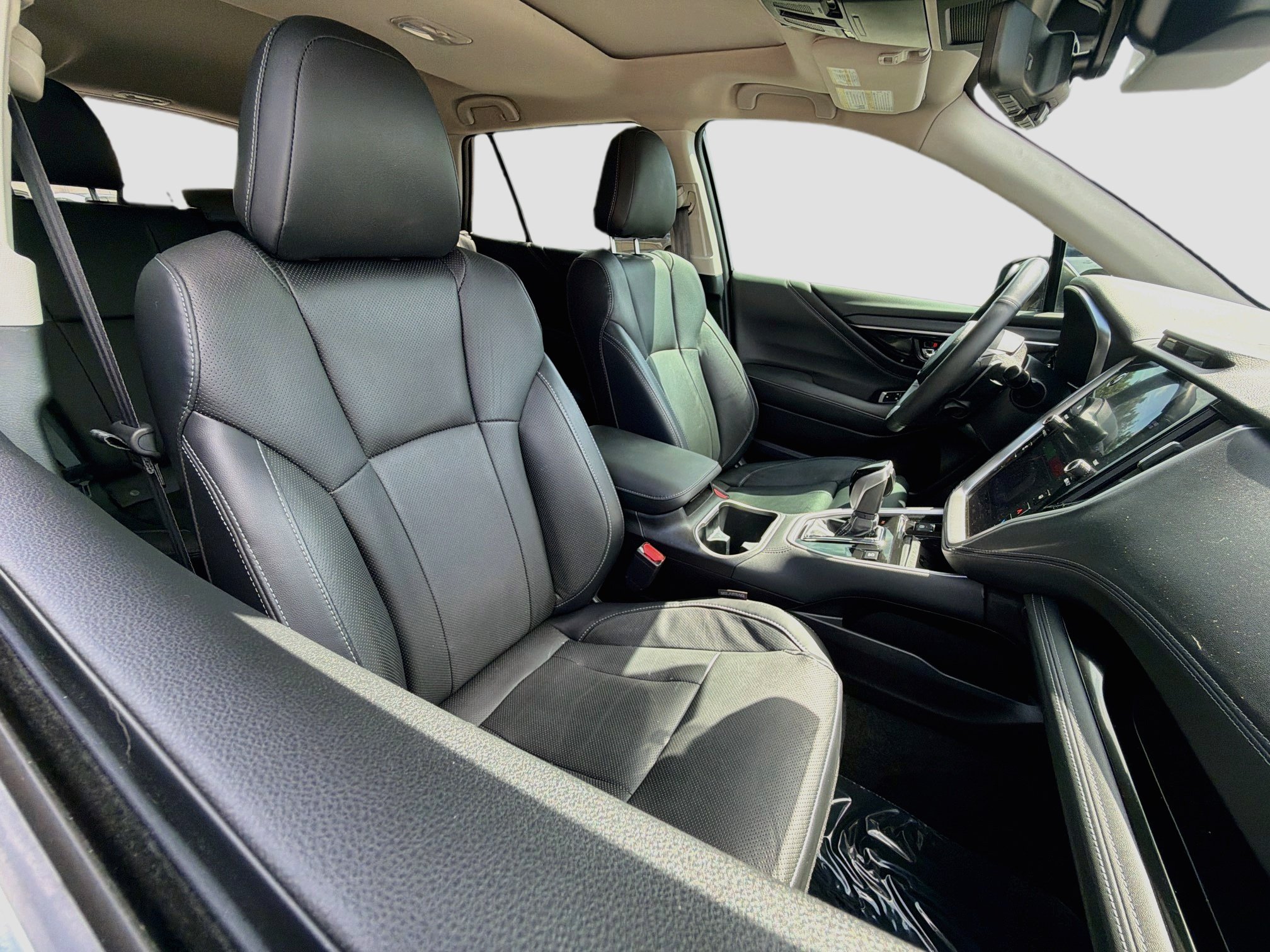 Used 2023 Subaru Outback Touring AWD/4WD image 15