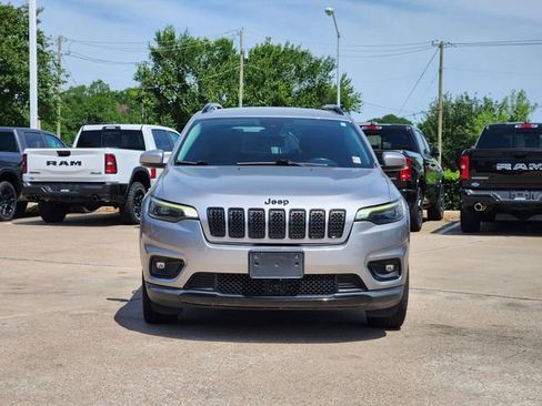 Certified 2021 Jeep Cherokee Latitude Plus FWD image 2