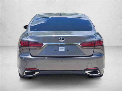 Used 2025 Lexus LS 500 RWD image 6