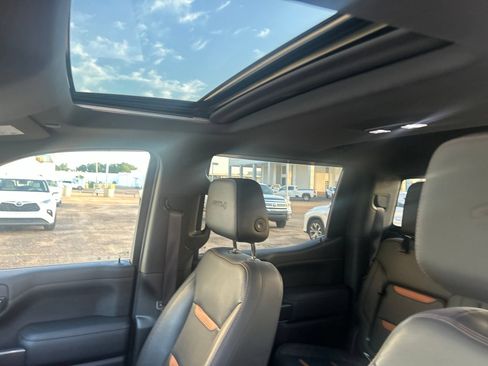 Used 2020 GMC Sierra 1500 AT4 w/ AT4 Premium Package AWD/4WD image 33