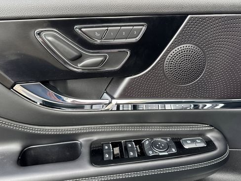 New 2026 Lincoln Corsair Grand Touring w/ Jet Appearance Package image 9