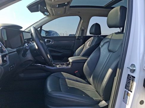 Certified 2023 Kia Sorento SX AWD/4WD image 14