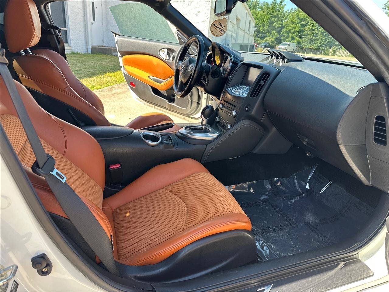 Used 2014 Nissan 370Z Touring w/ Sport Package RWD image 35