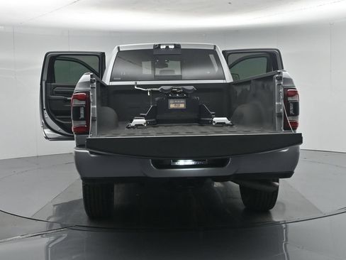 Used 2022 RAM 3500 Limited w/ Night Edition AWD/4WD image 38