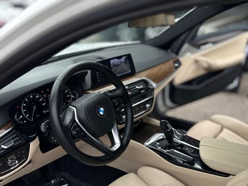 Used 2017 BMW 530i image 22