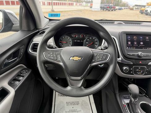 Used 2021 Chevrolet Equinox LS w/ LPO, Chrome Package image 16