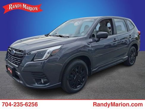 Used 2022 Subaru Forester AWD/4WD image 1