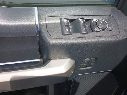 Used 2020 Ford F150 Lariat w/ Equipment Group 502A Luxury AWD/4WD image 21