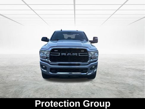 Used 2023 RAM 3500 Tradesman w/ Chrome Appearance Group image 10