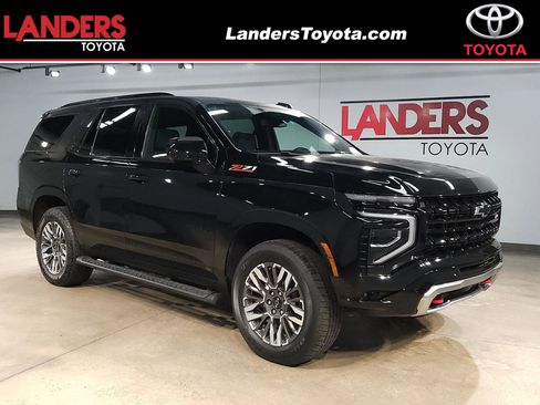 Used 2025 Chevrolet Tahoe Z71 AWD/4WD image 1